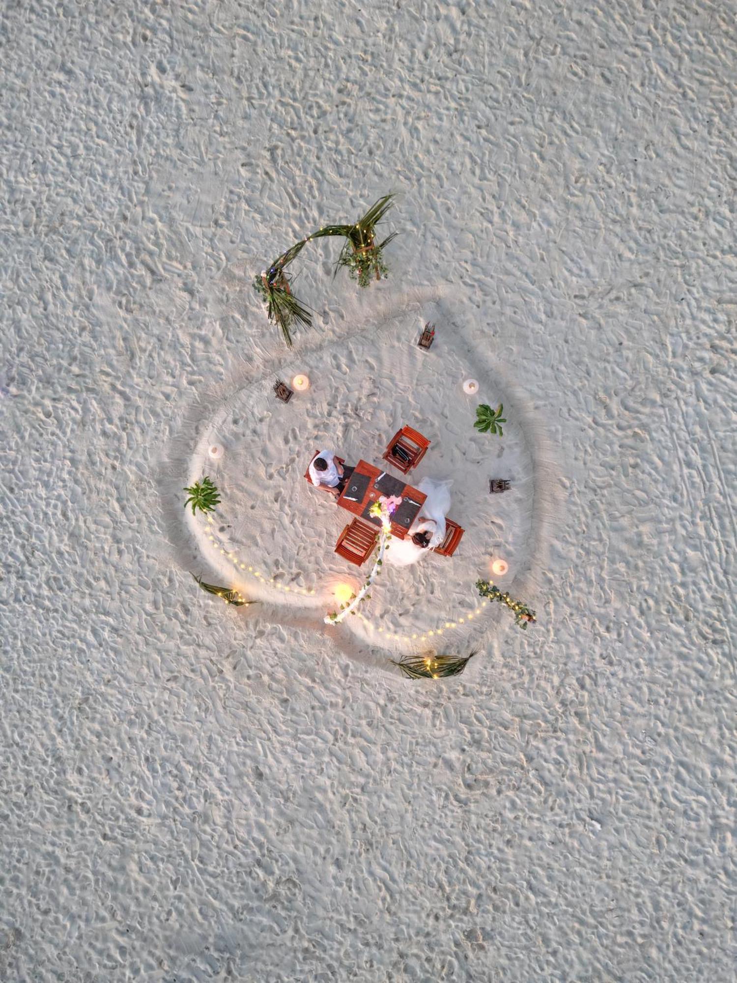 Aria Beach, Ukulhas المظهر الخارجي الصورة